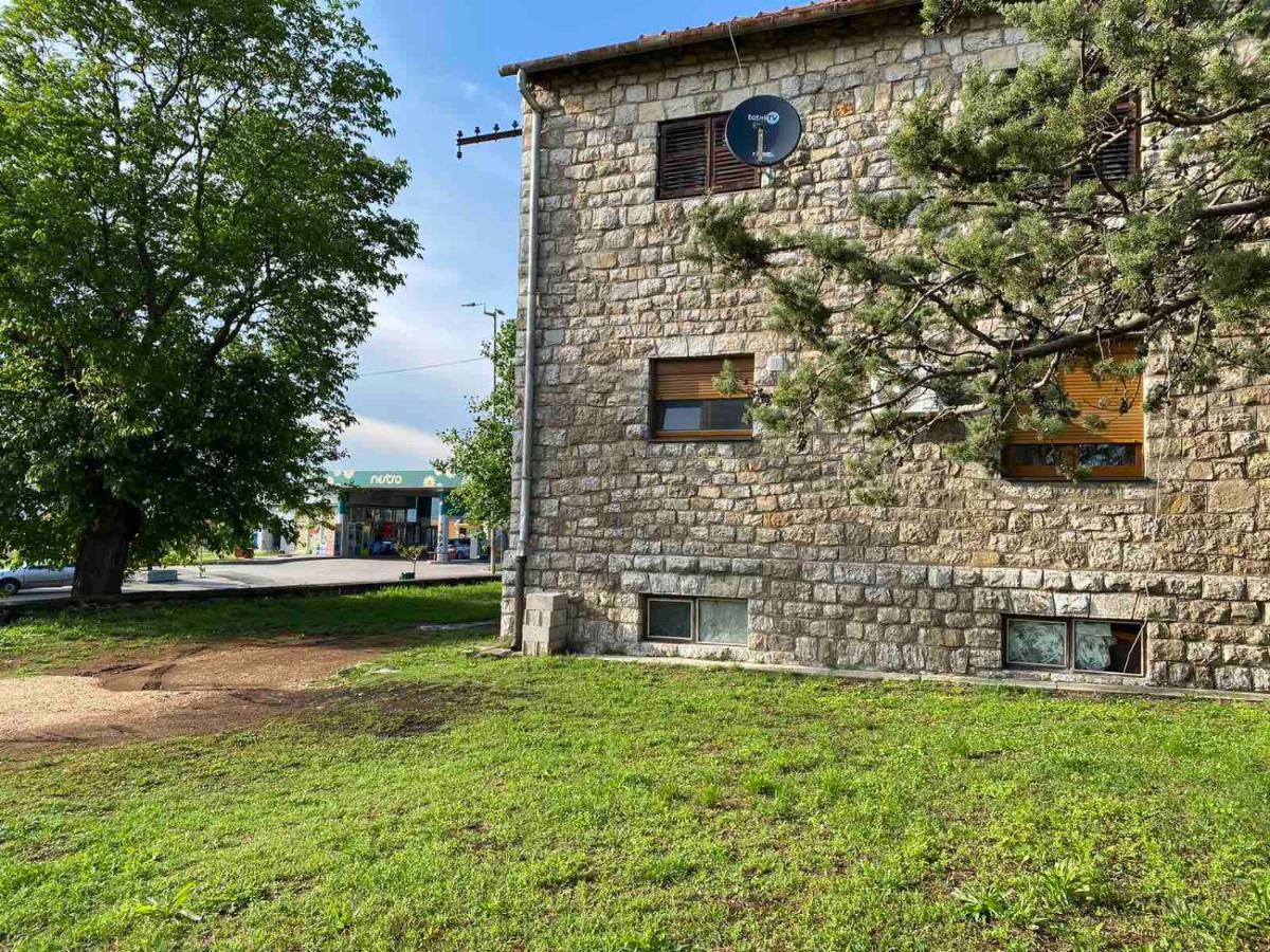 Apartman Jovana Bileća Esterno foto