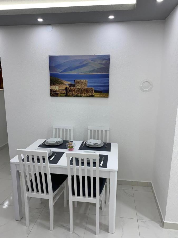 Apartman Jovana Bileća Esterno foto